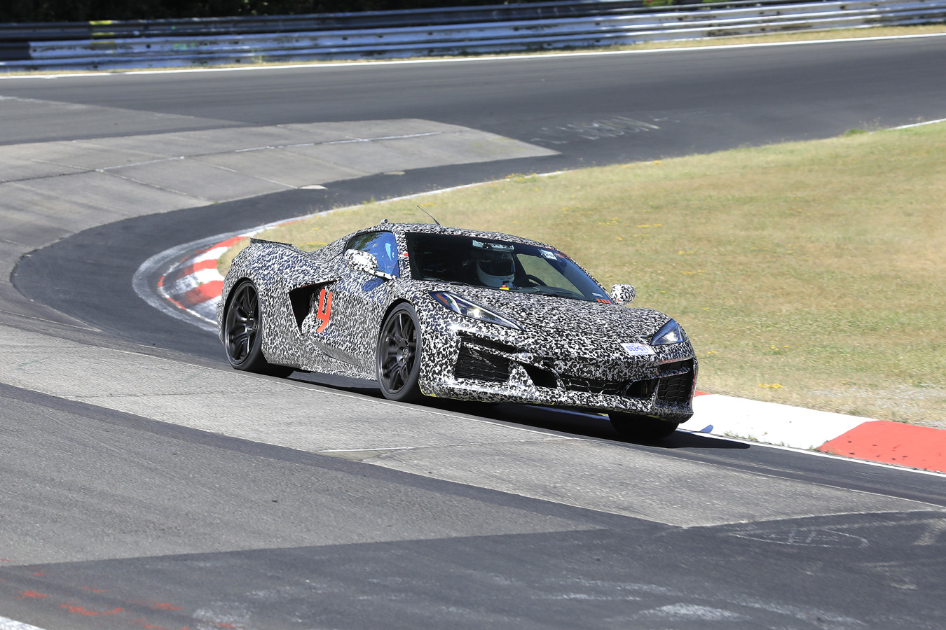 Corvette E-Ray