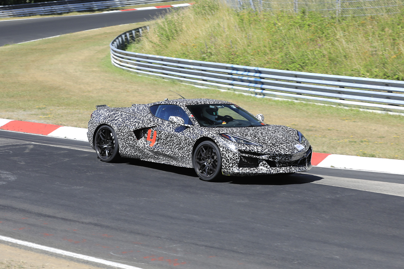 Corvette E-Ray