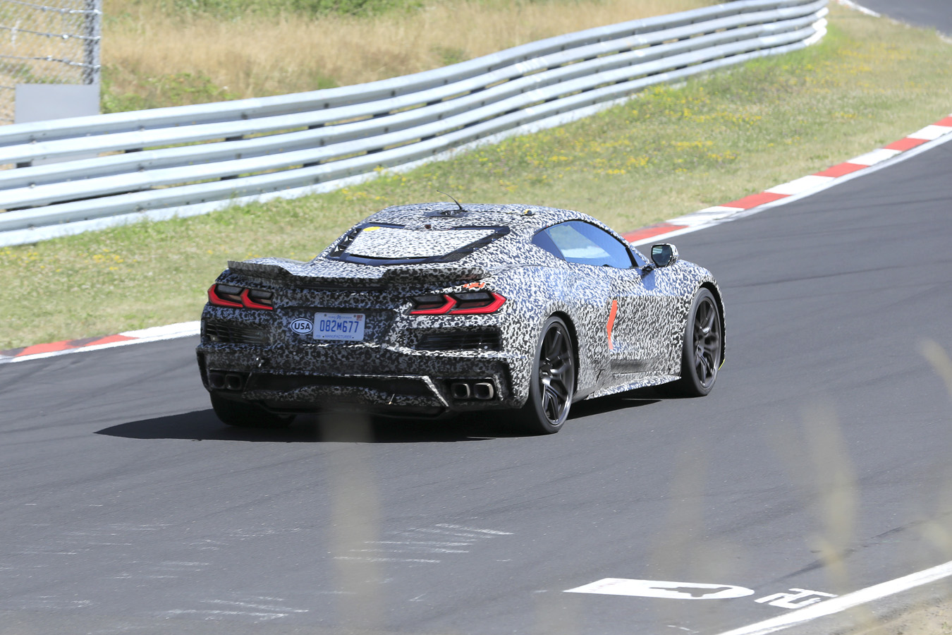 Corvette E-Ray
