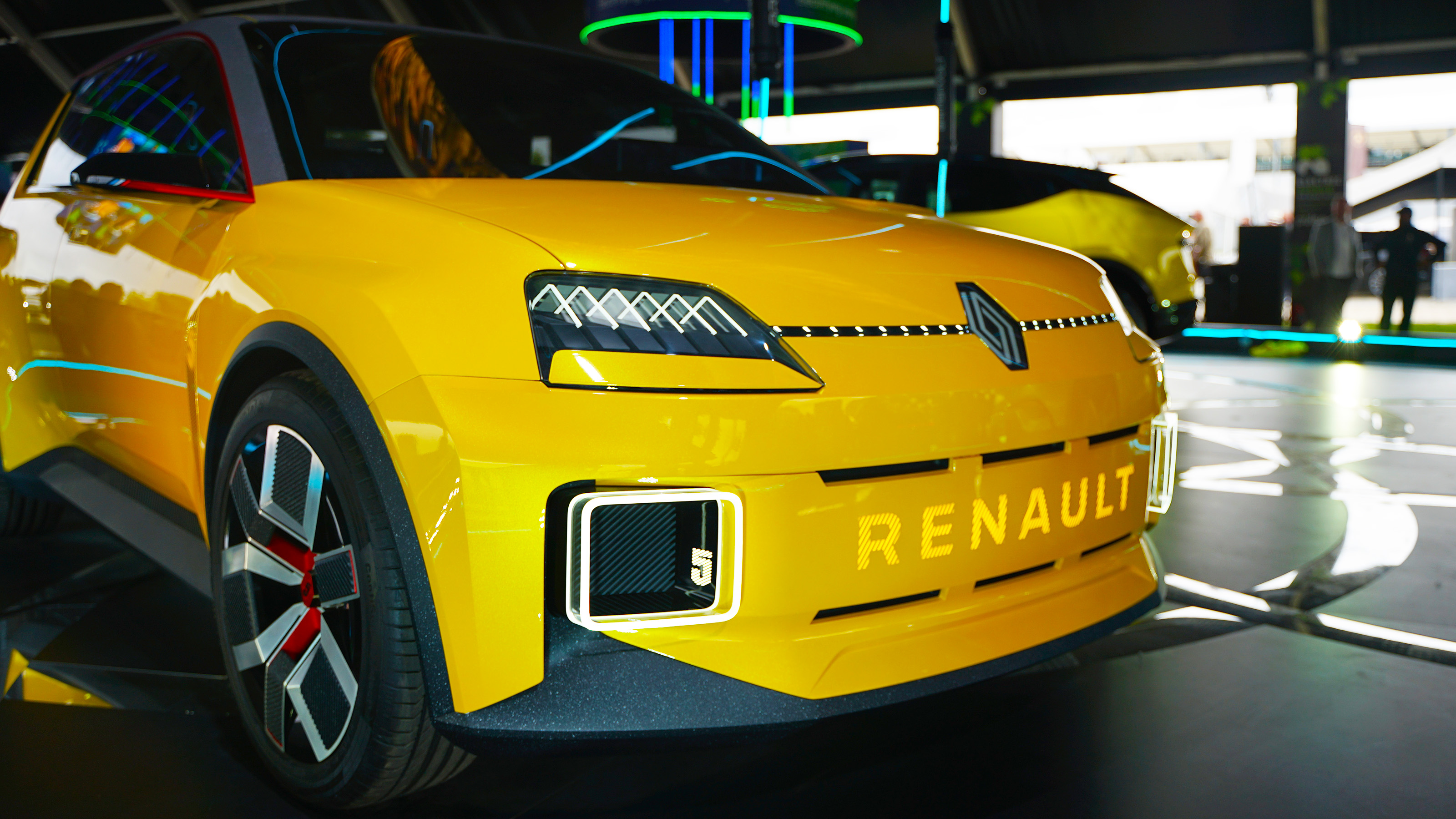 Renault 5 Prototype at Goodwood