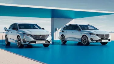 Peugeot e-308