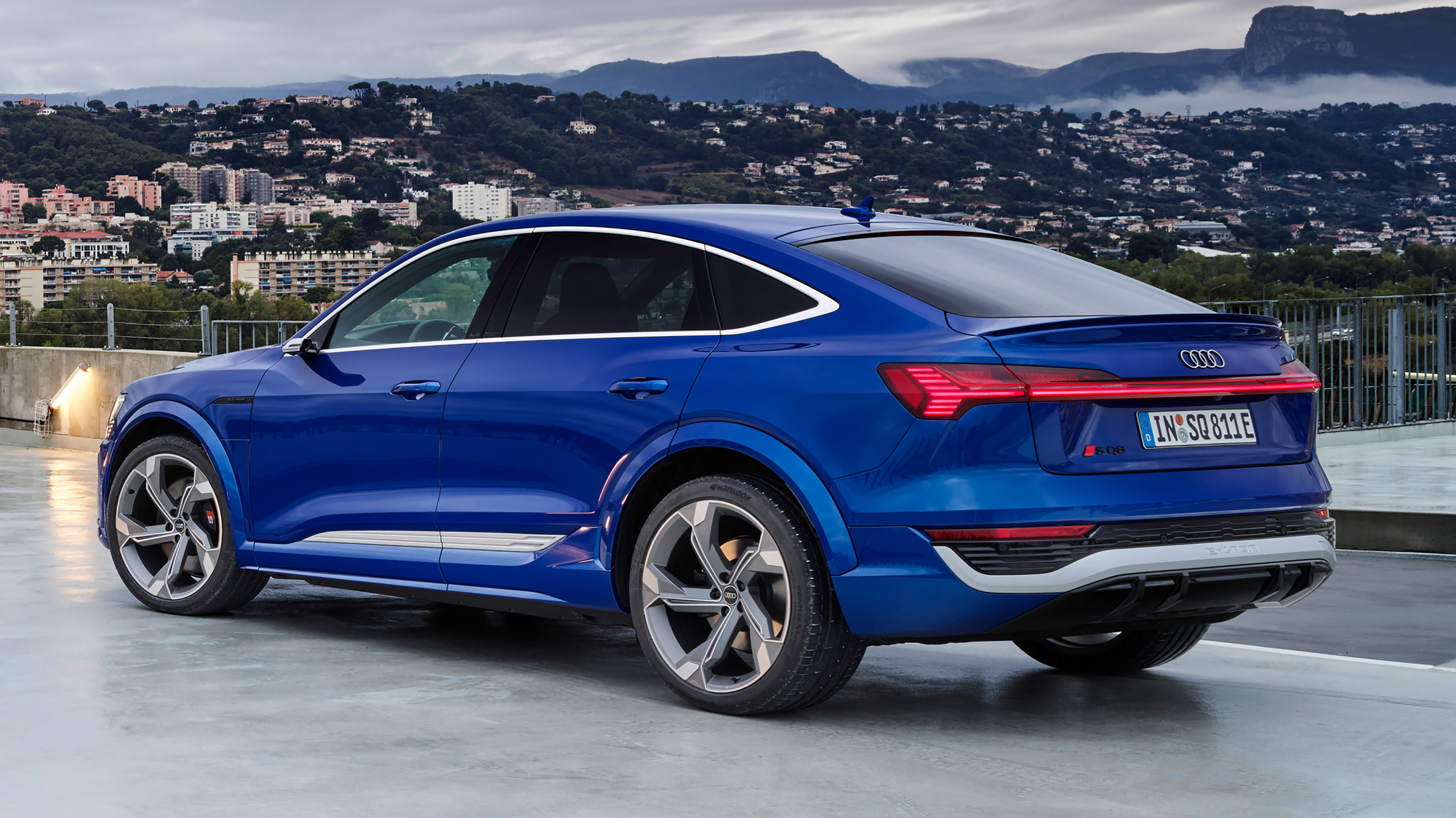 Audi Q8 e-tron