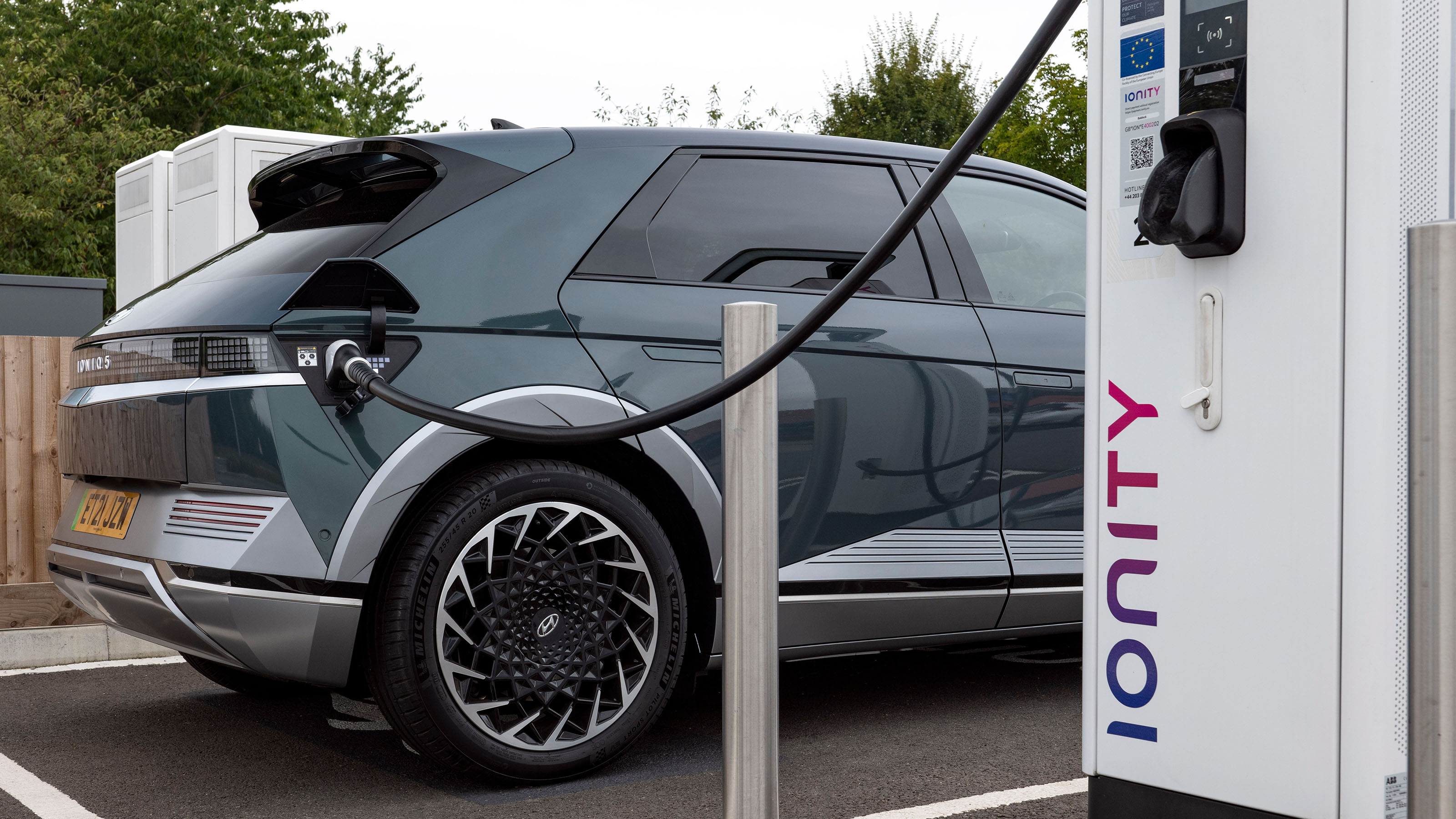 Hyundai Ioniq 5 charging