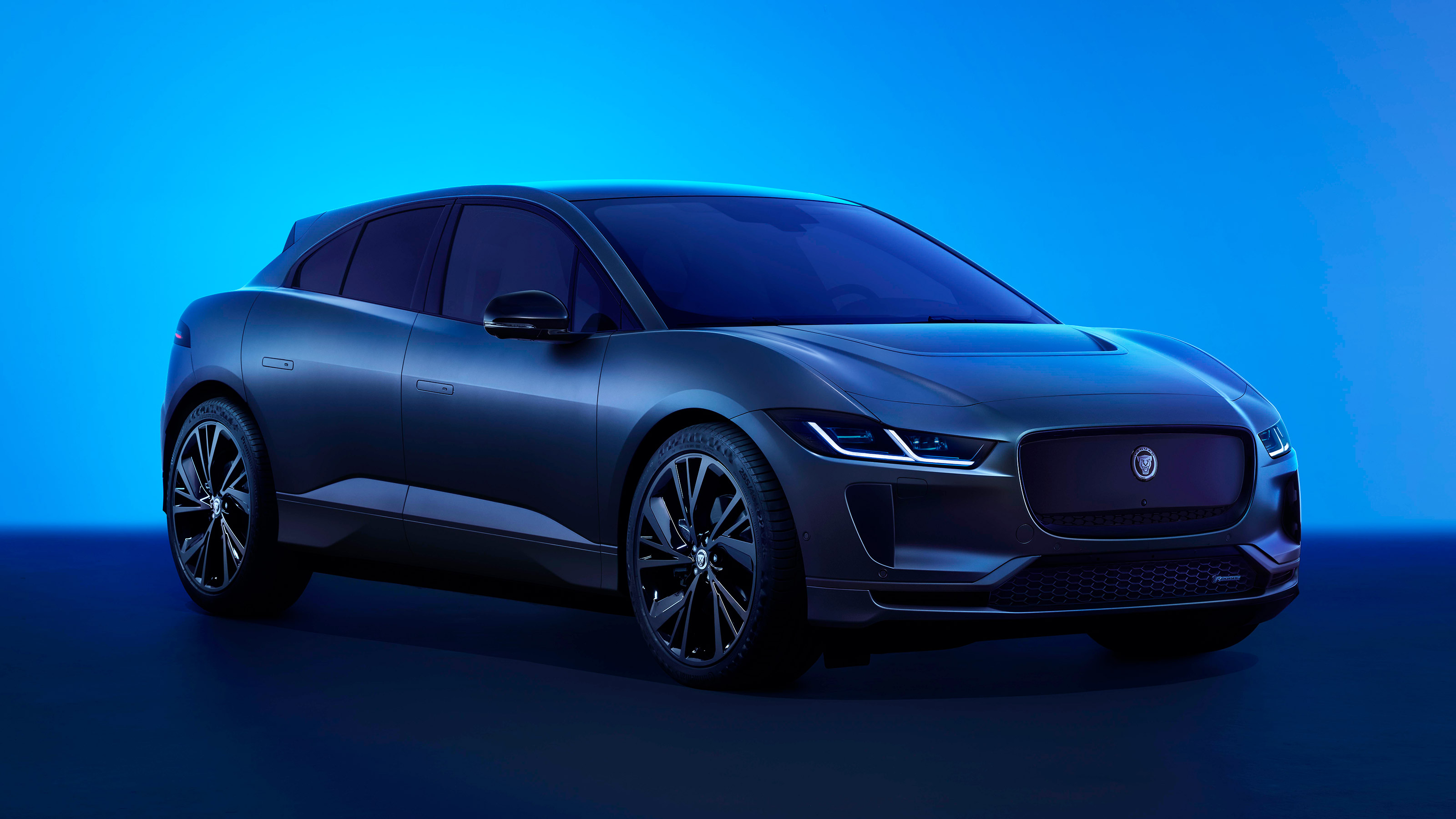 Jaguar I-Pace updated