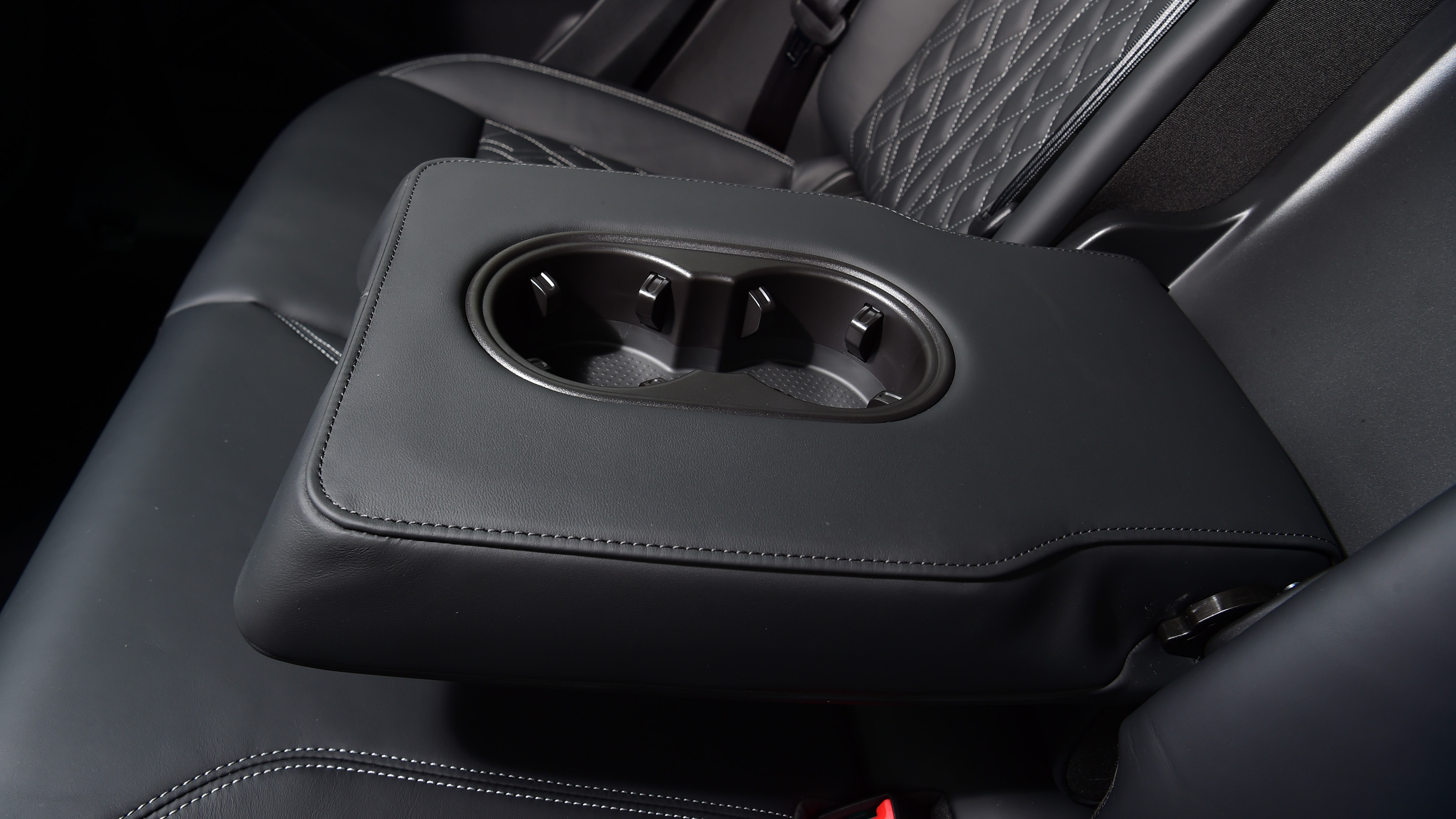 Audi Q4 50 e-tron quattro rear seats