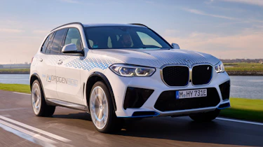 BMW iX5 Hydrogen driving