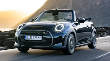 MINI Cooper SE Convertible