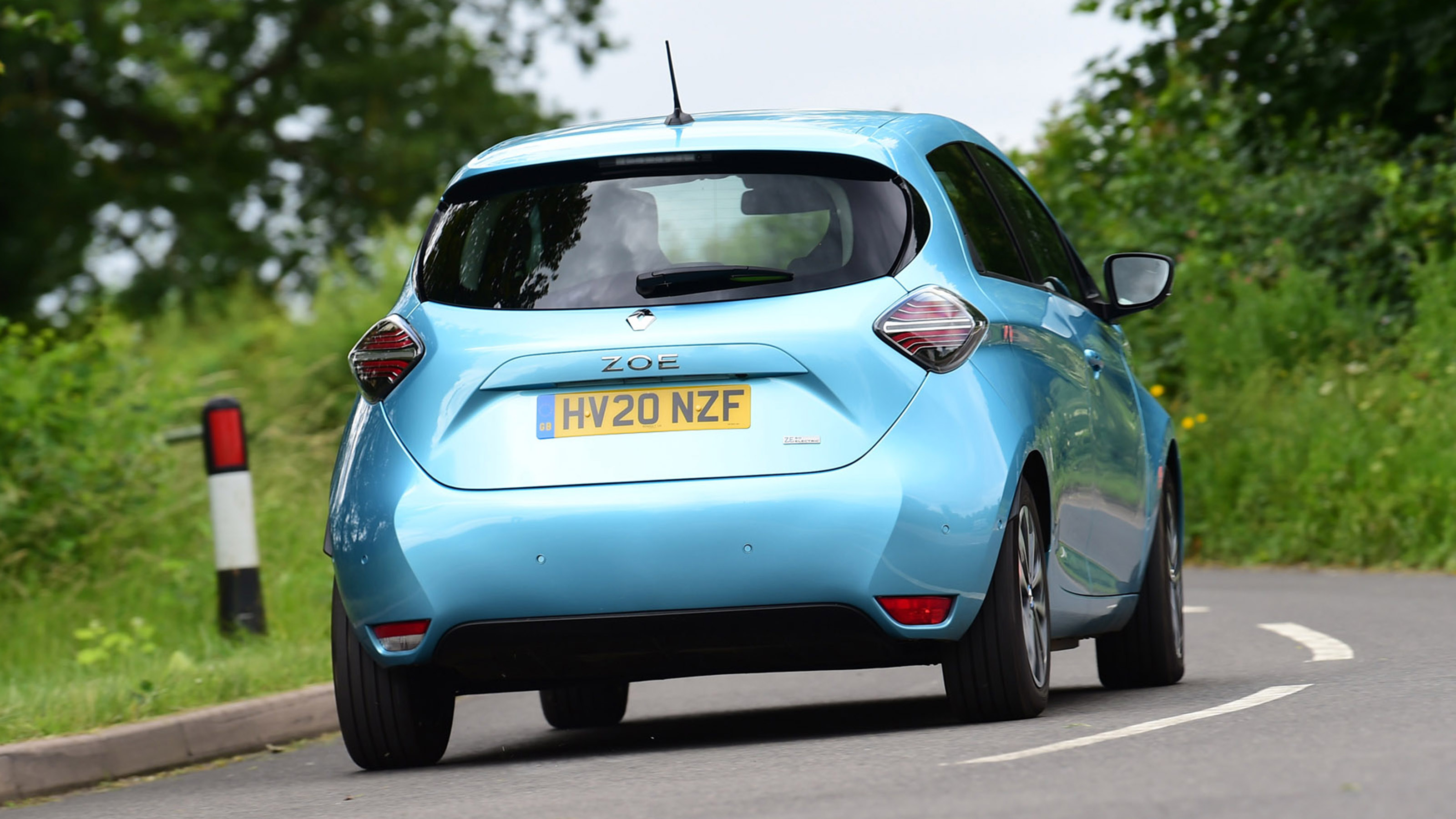 Renault ZOE - rear dynamic