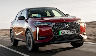 2023 DS 3 E-Tense - front tracking