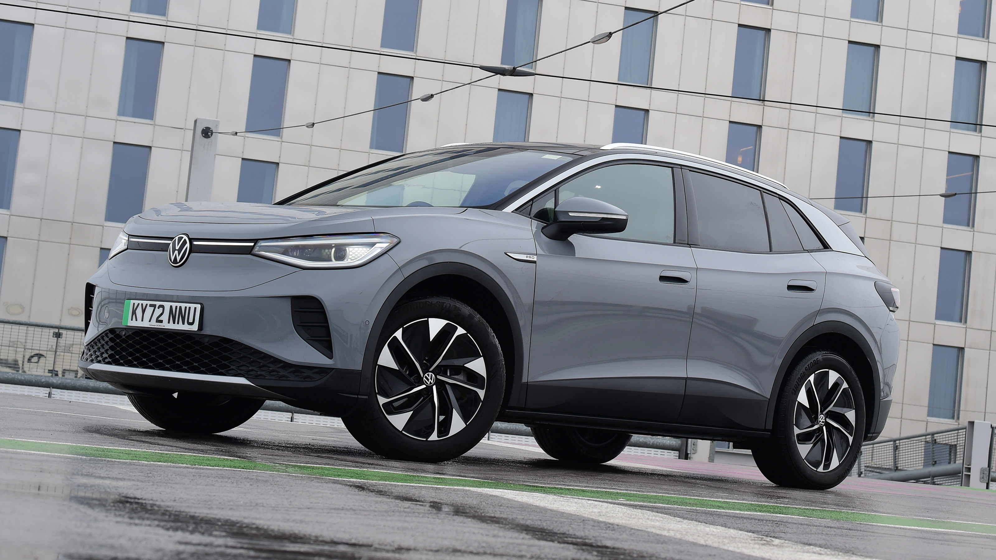 Volkswagen ID.4 SUV - front static