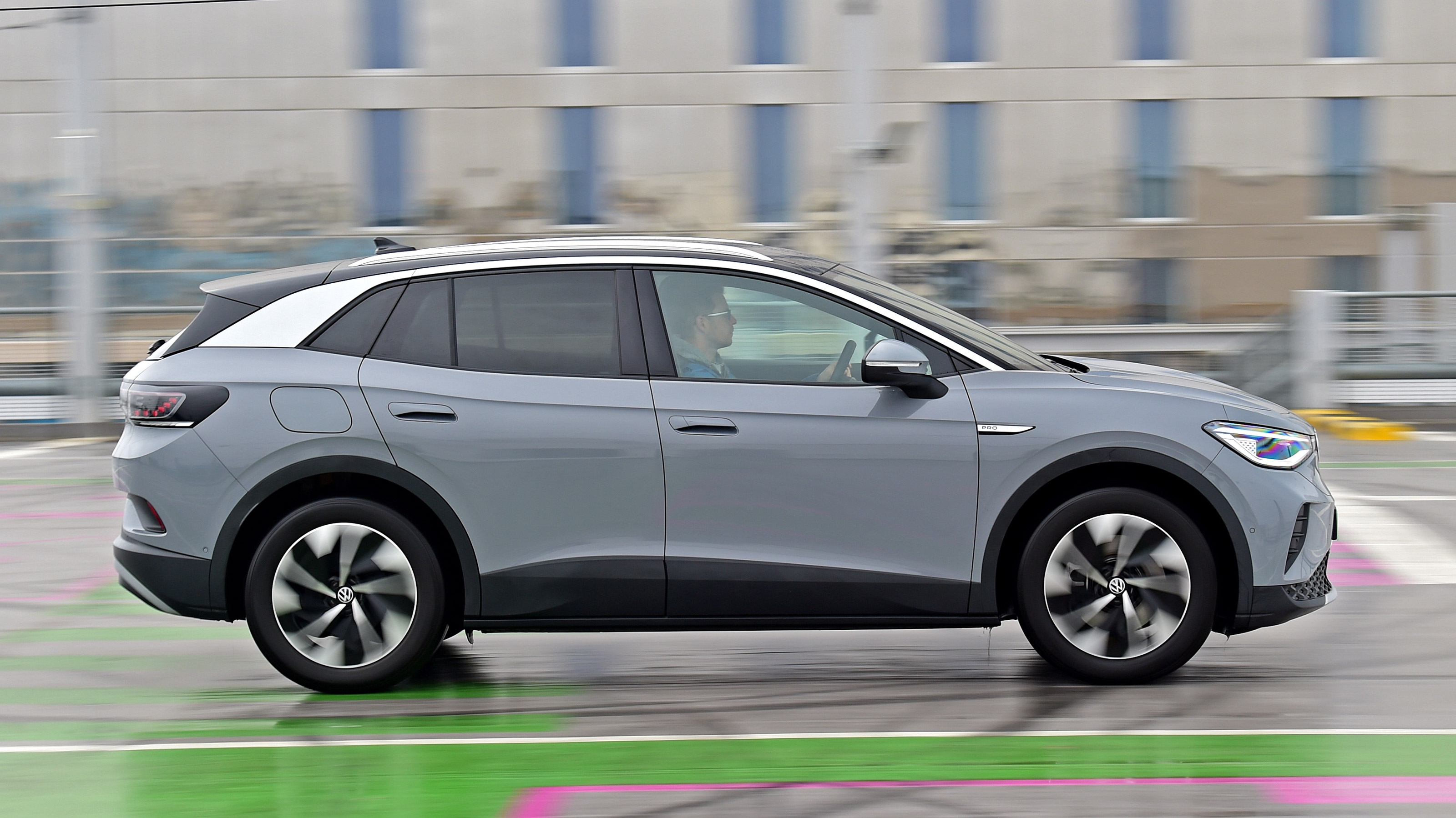 Volkswagen ID.4 SUV - side