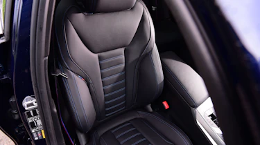 2023 BMW 330e - seats
