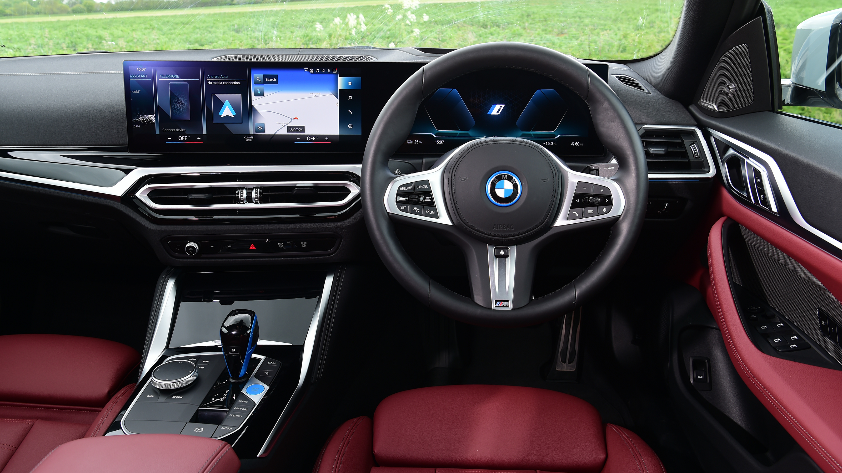 BMW i4 - dashboard
