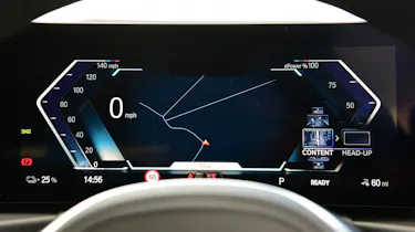 BMW i4 - dials