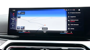 BMW i4 - touchscreen