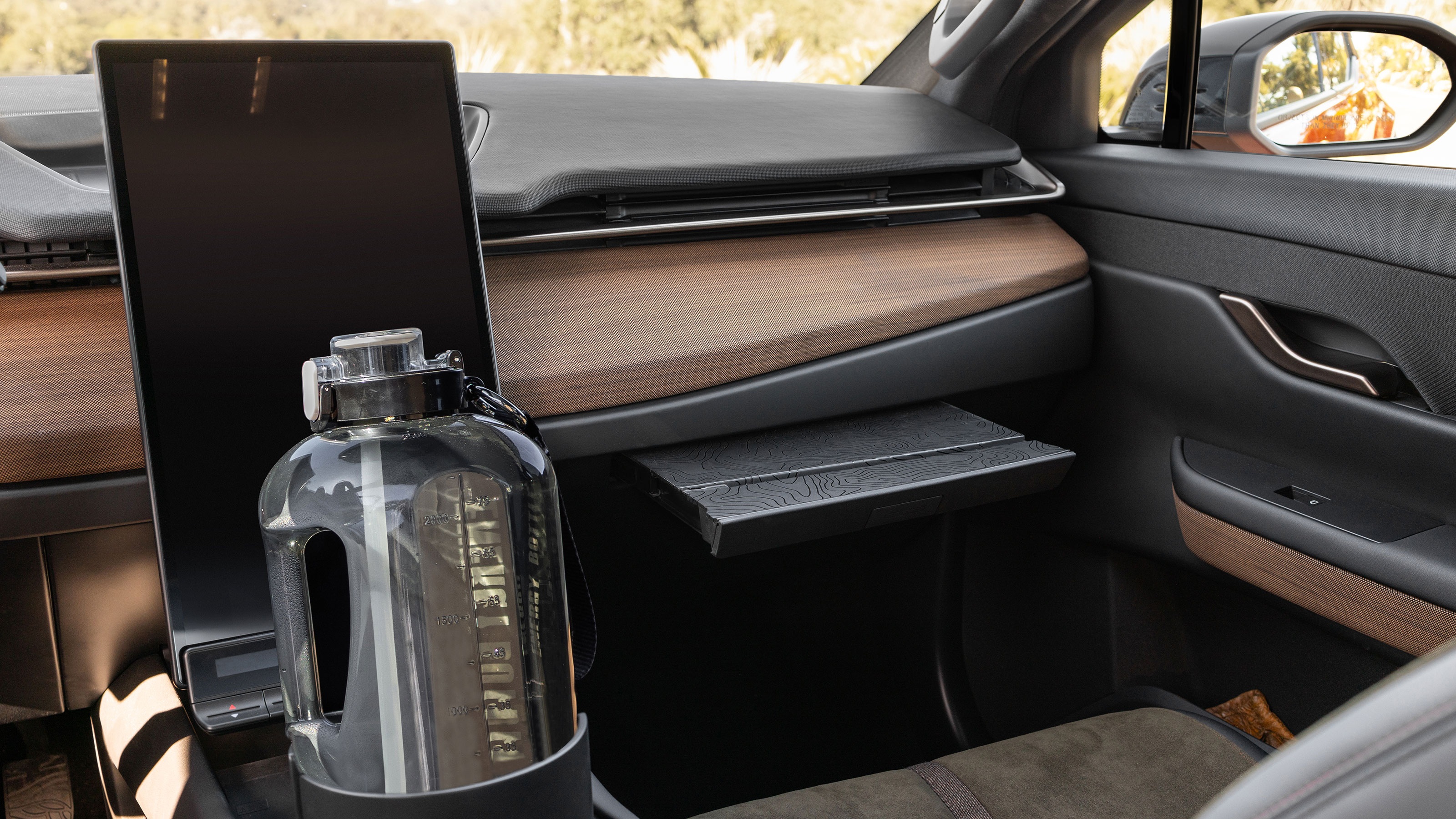 Fisker Alaska - interior