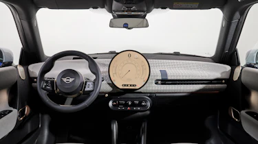 MINI Cooper Electric - timeless