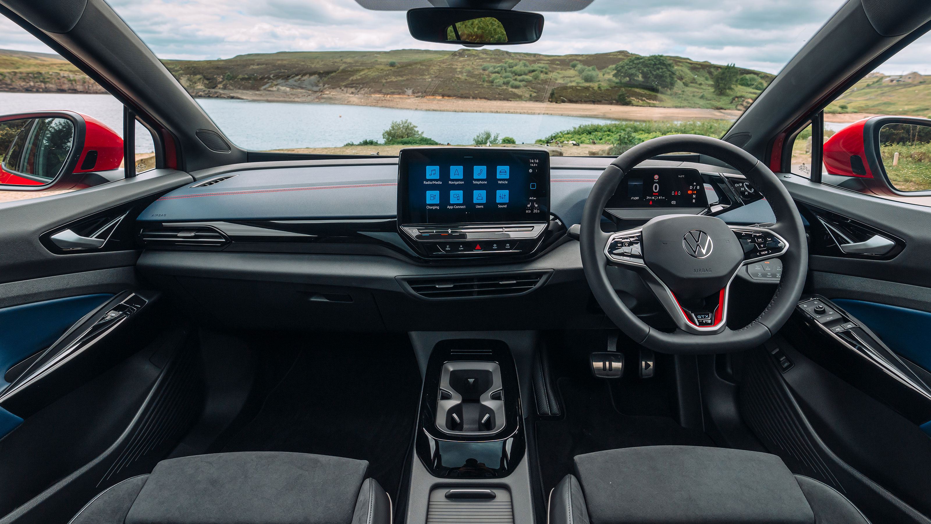 Volkswagen ID.5 GTX - dashboard