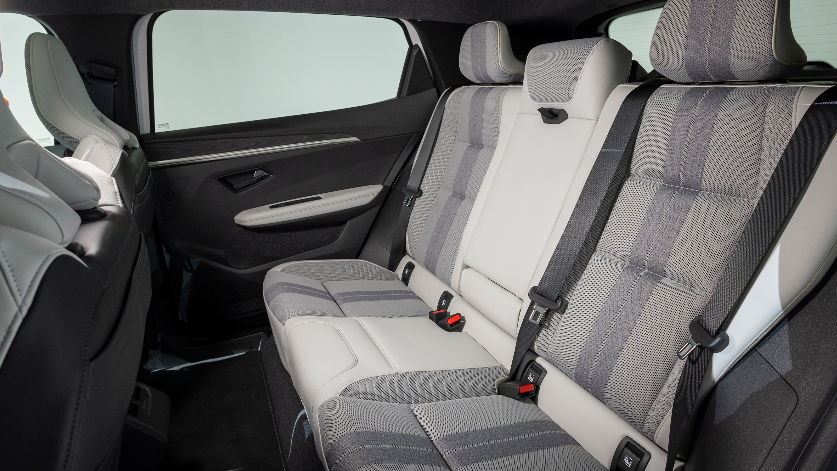 Renault Scenic E-Tech - rear seats