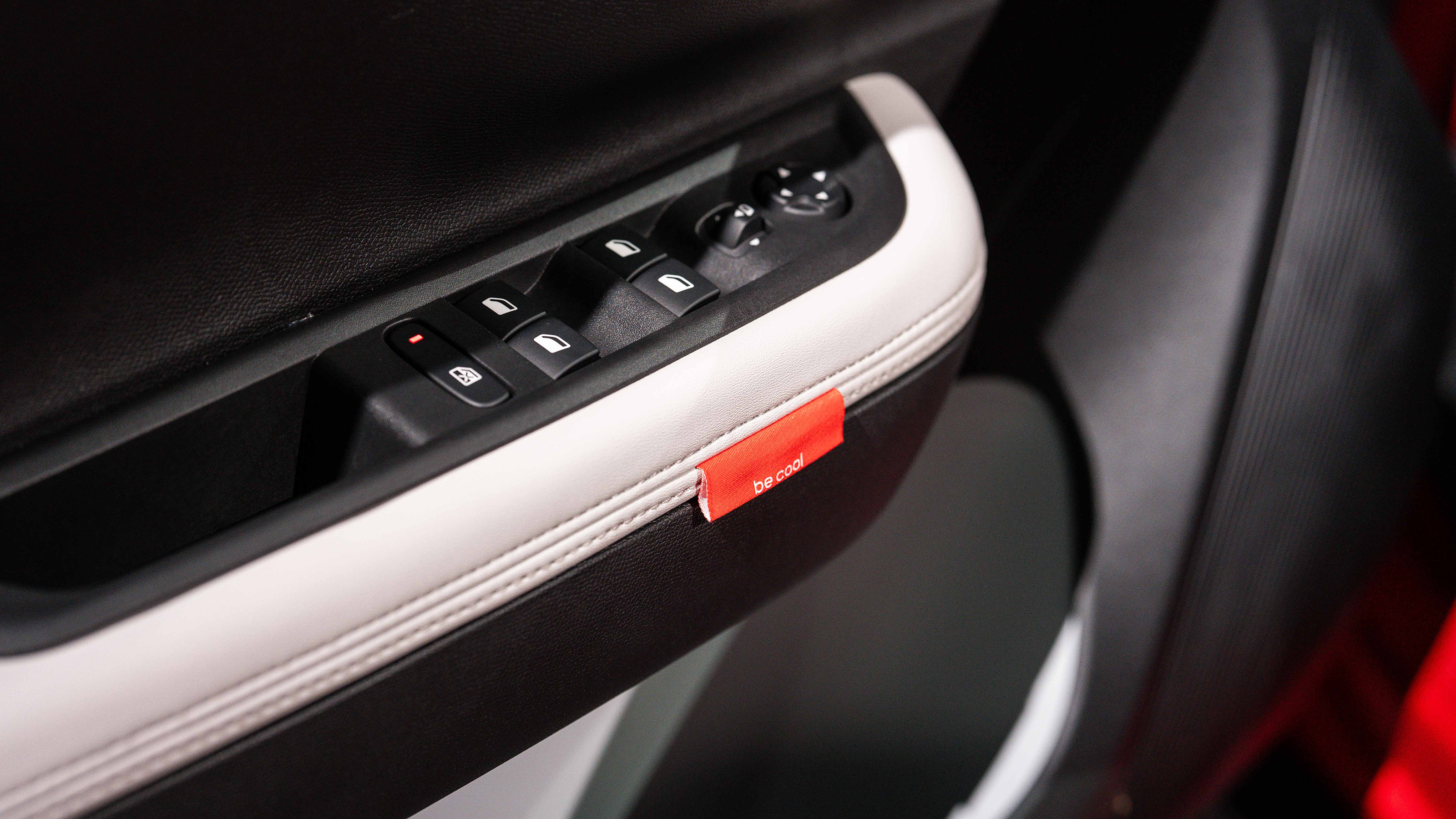 2024 Citroen e-C3 - door card