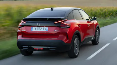 Citroen e-C4 - rear dynamic