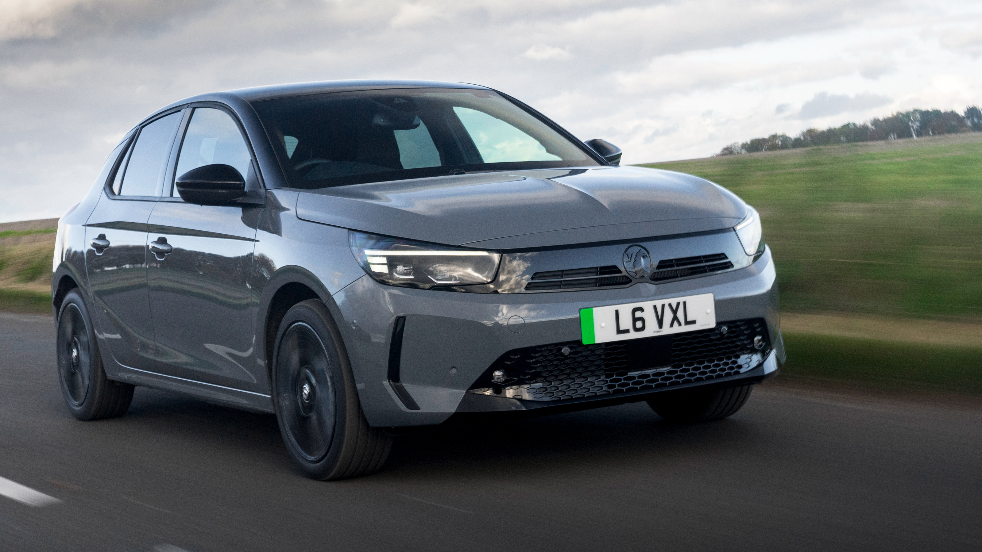 Vauxhall Corsa Electric - front tracking