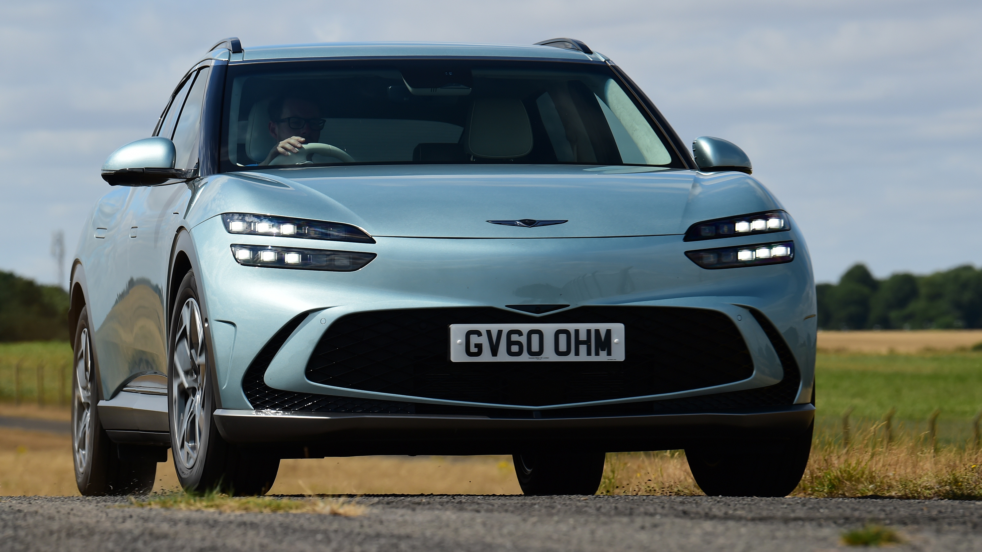 Genesis GV60 - dynamic