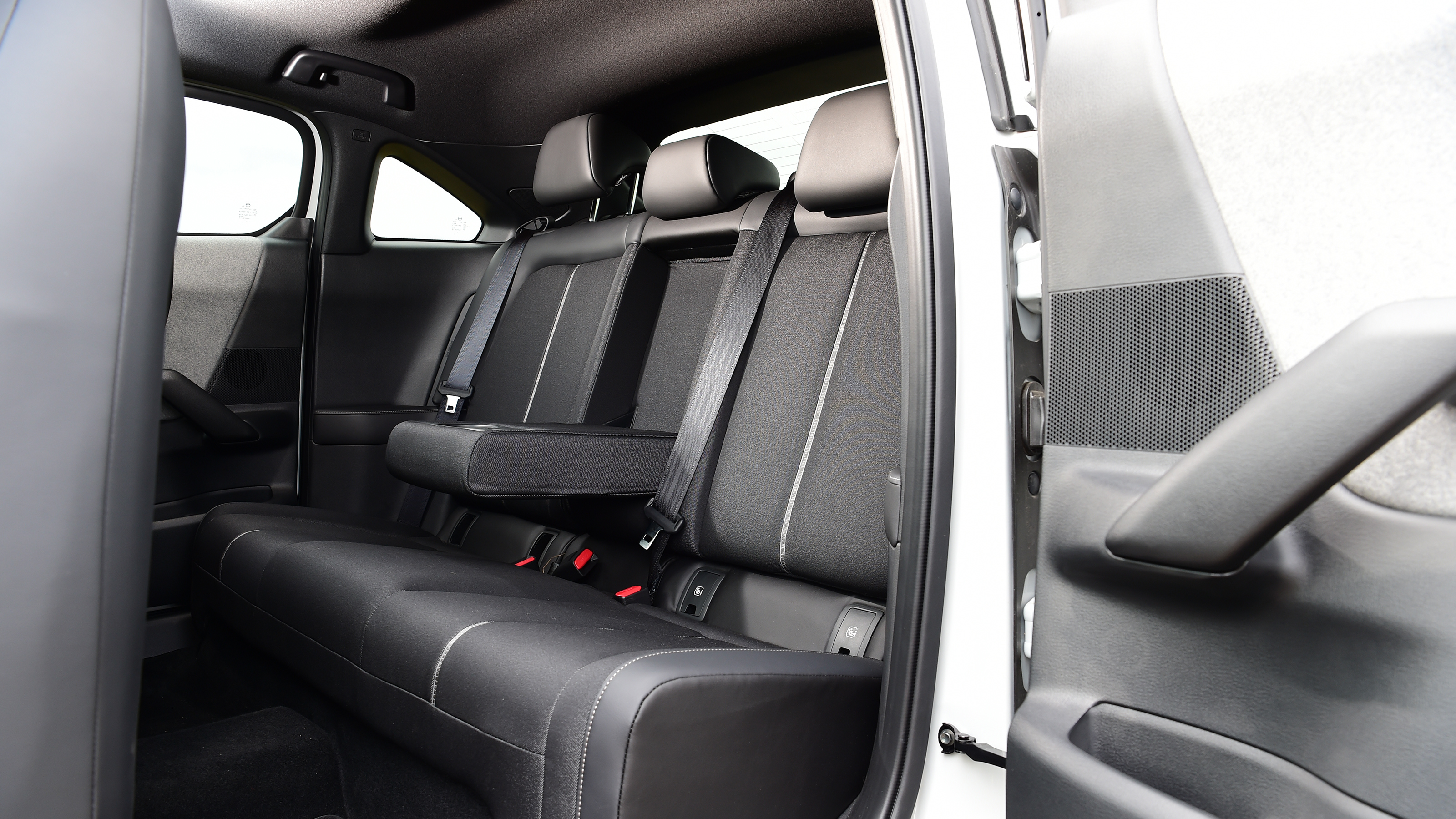 Mazda MX-30 - rear seats