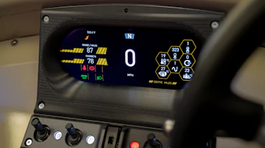 Morgan XP-1 - screen