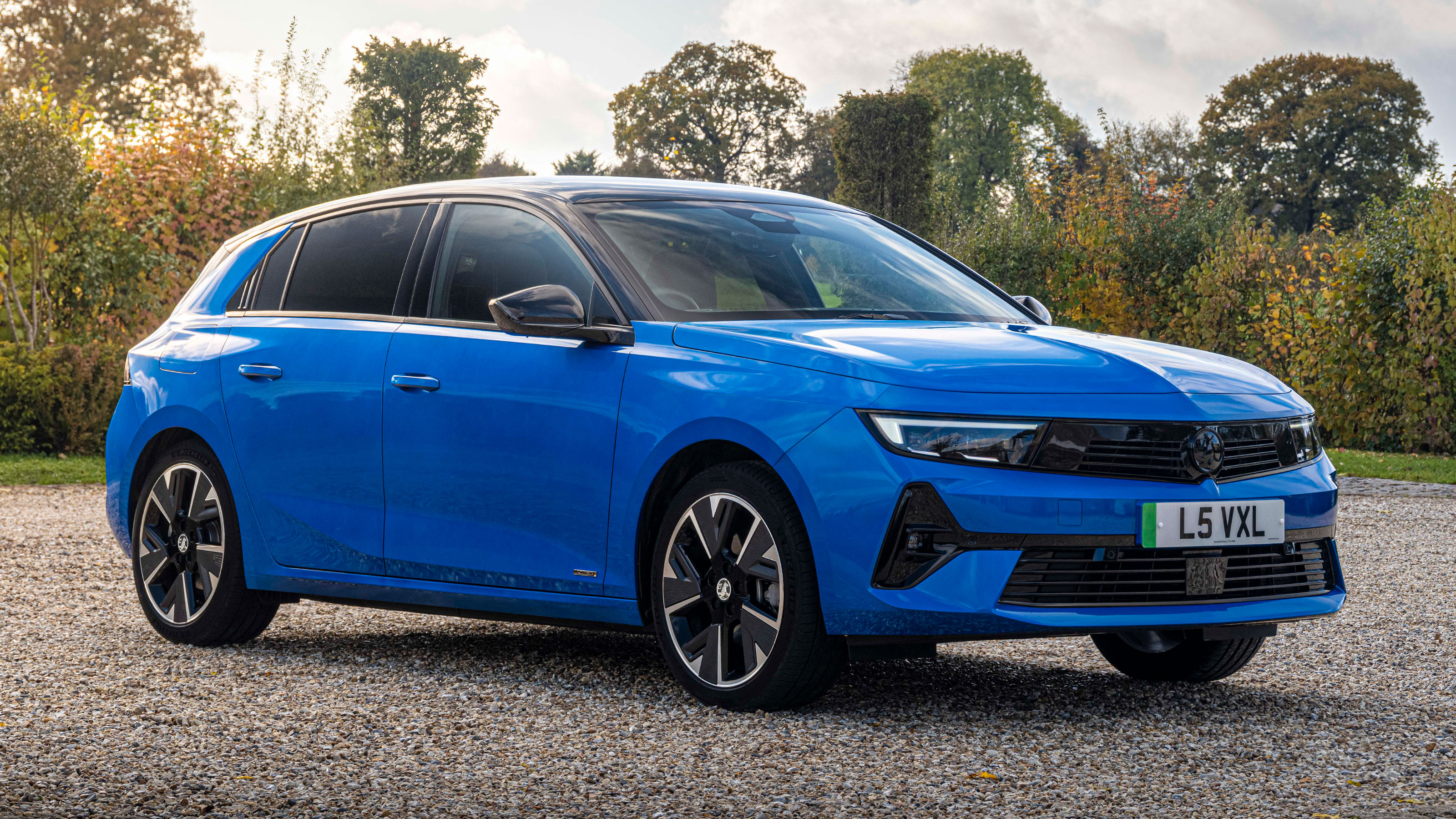 Vauxhall Astra Electric - front static