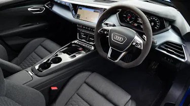 Audi e-tron GT - interior