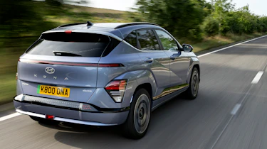 Hyundai Kona Electric - rear tracking