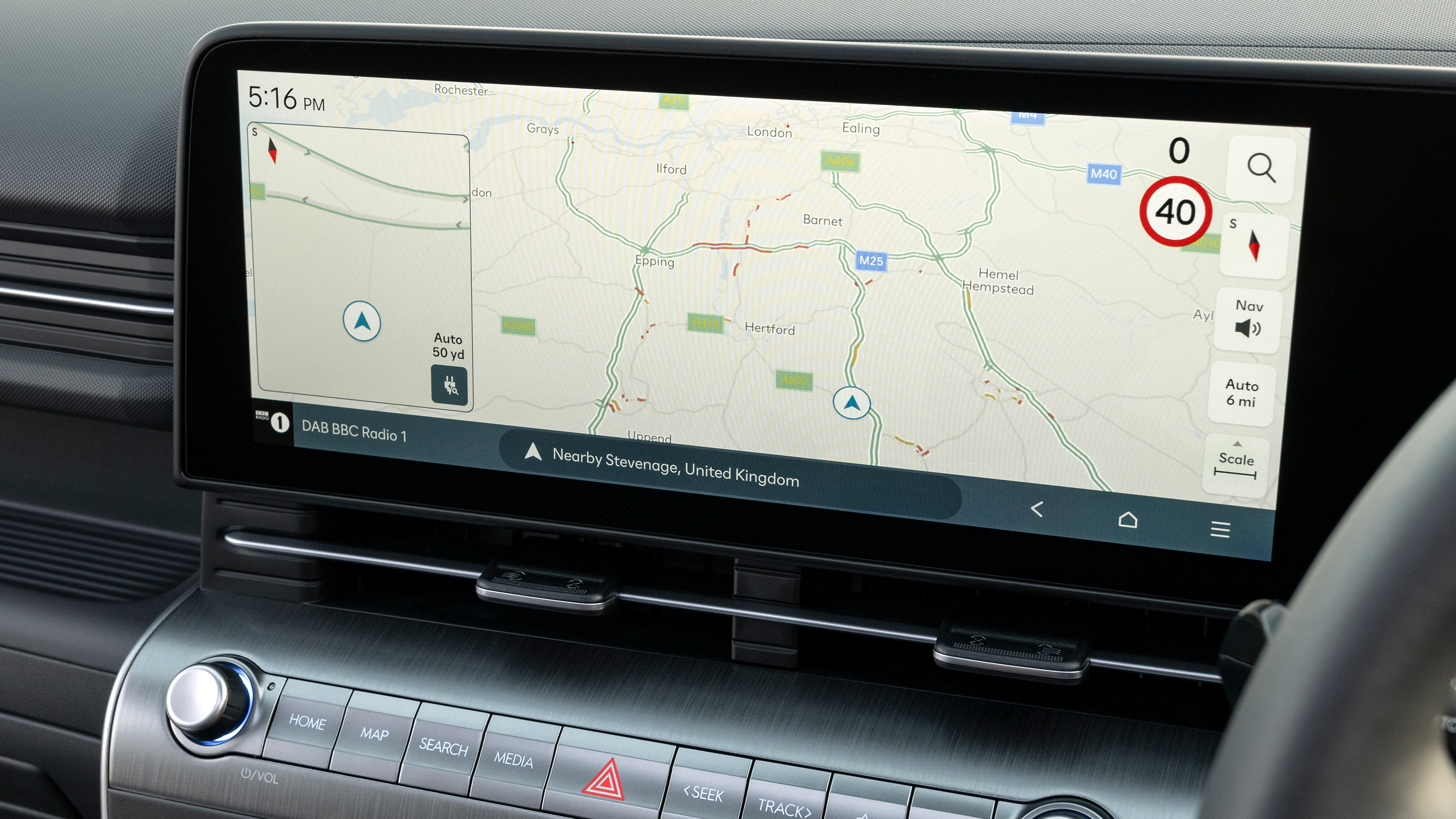 Hyundai Kona Electric - sat nav