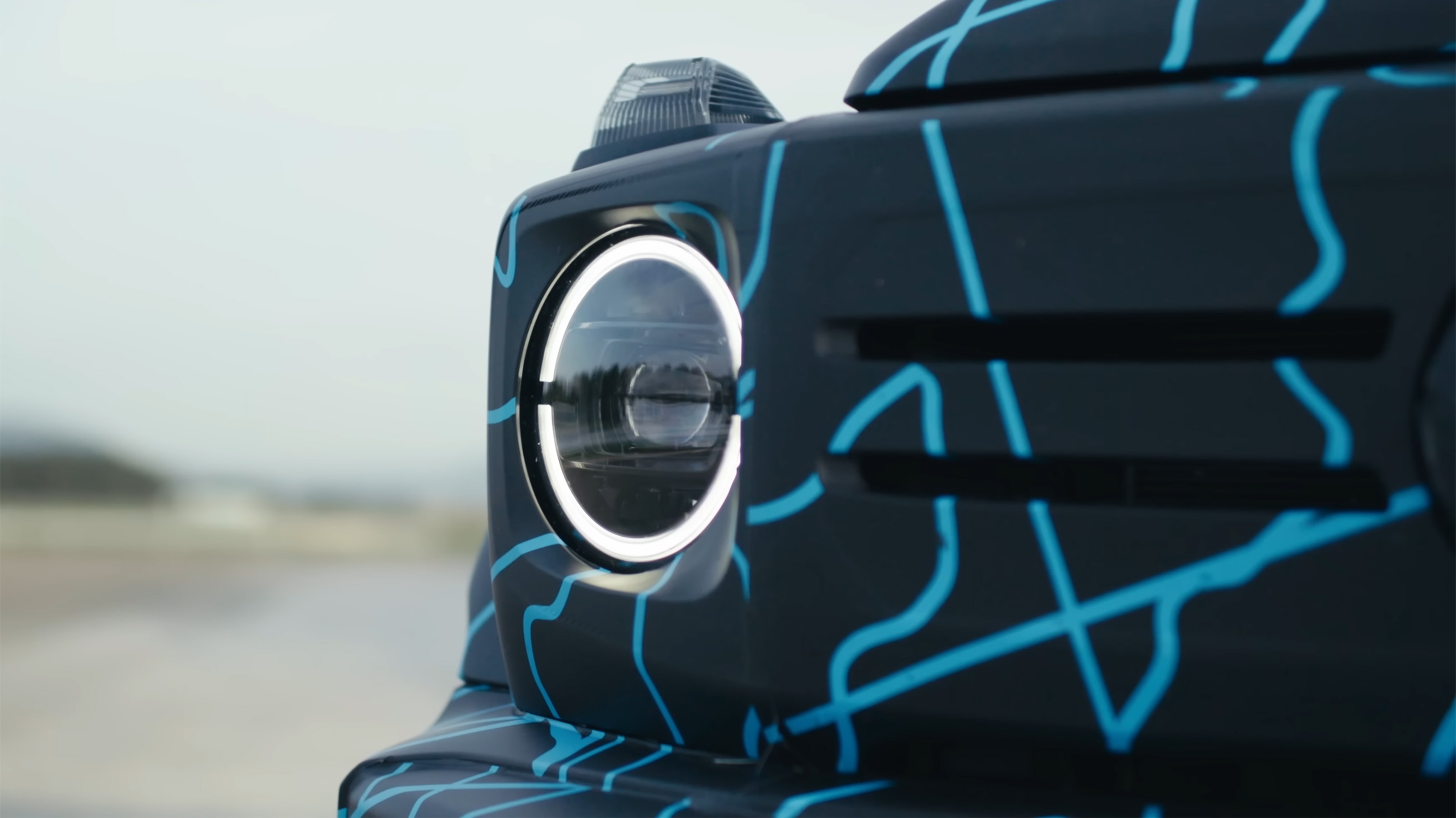 Mercedes EQG - lights