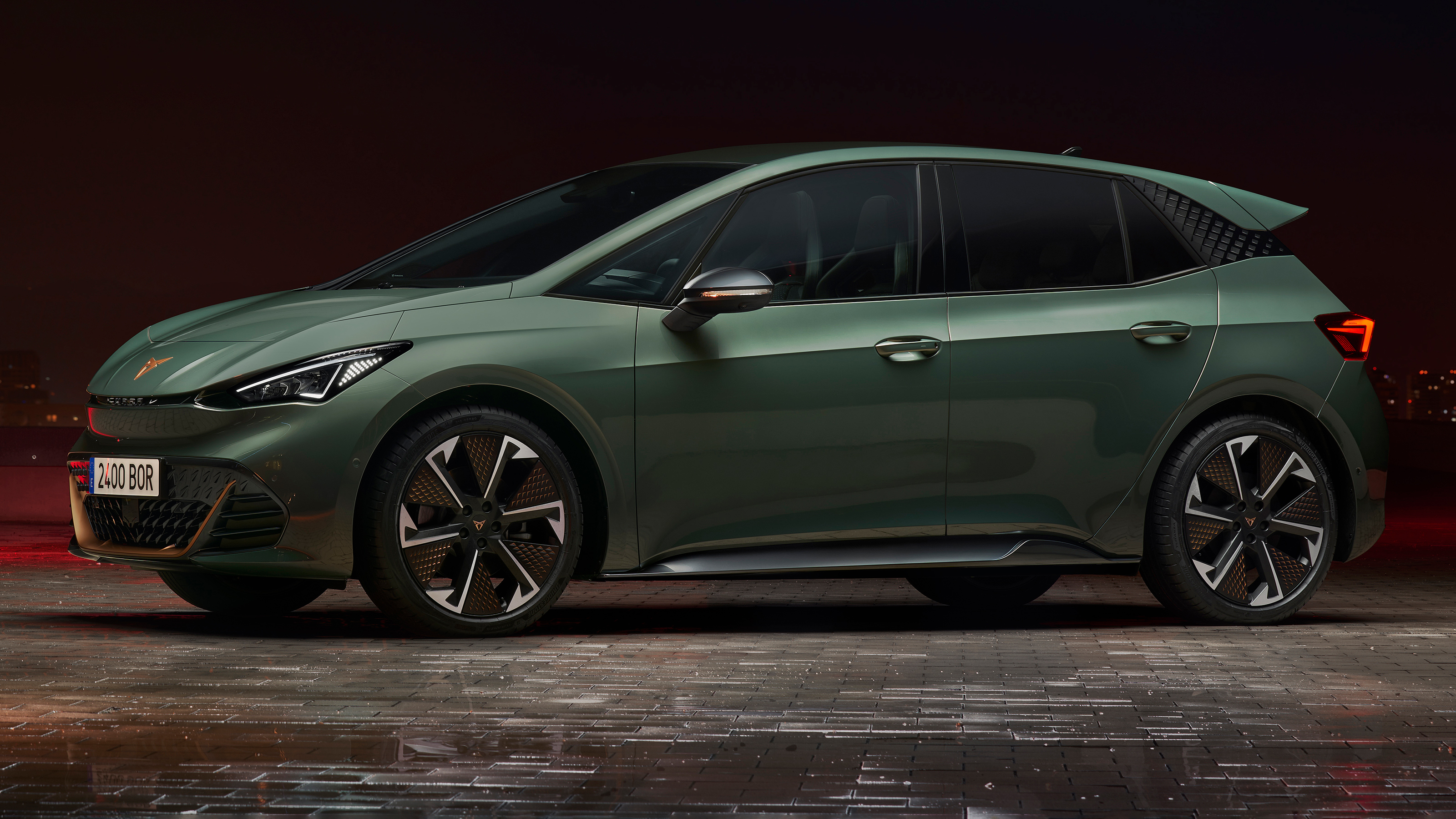 Cupra Born VZ - front