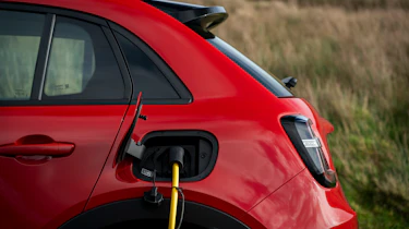 Fiat 600e - charging