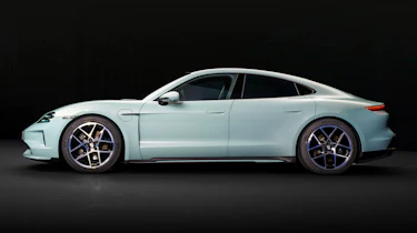 Porsche Taycan - side