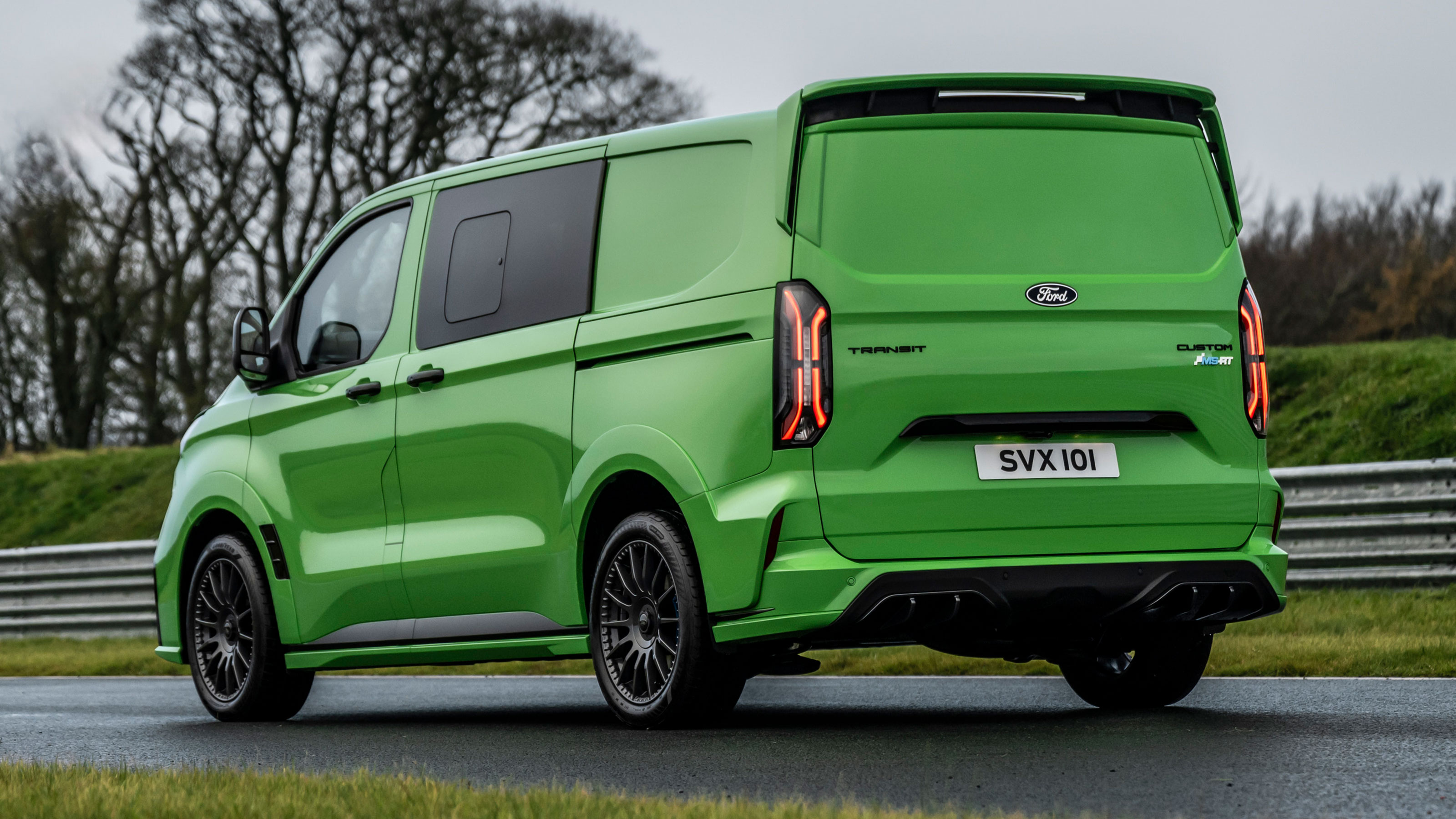 Ford E-Transit Custom MS-RT - rear