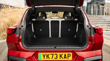 BMW iX2 - boot
