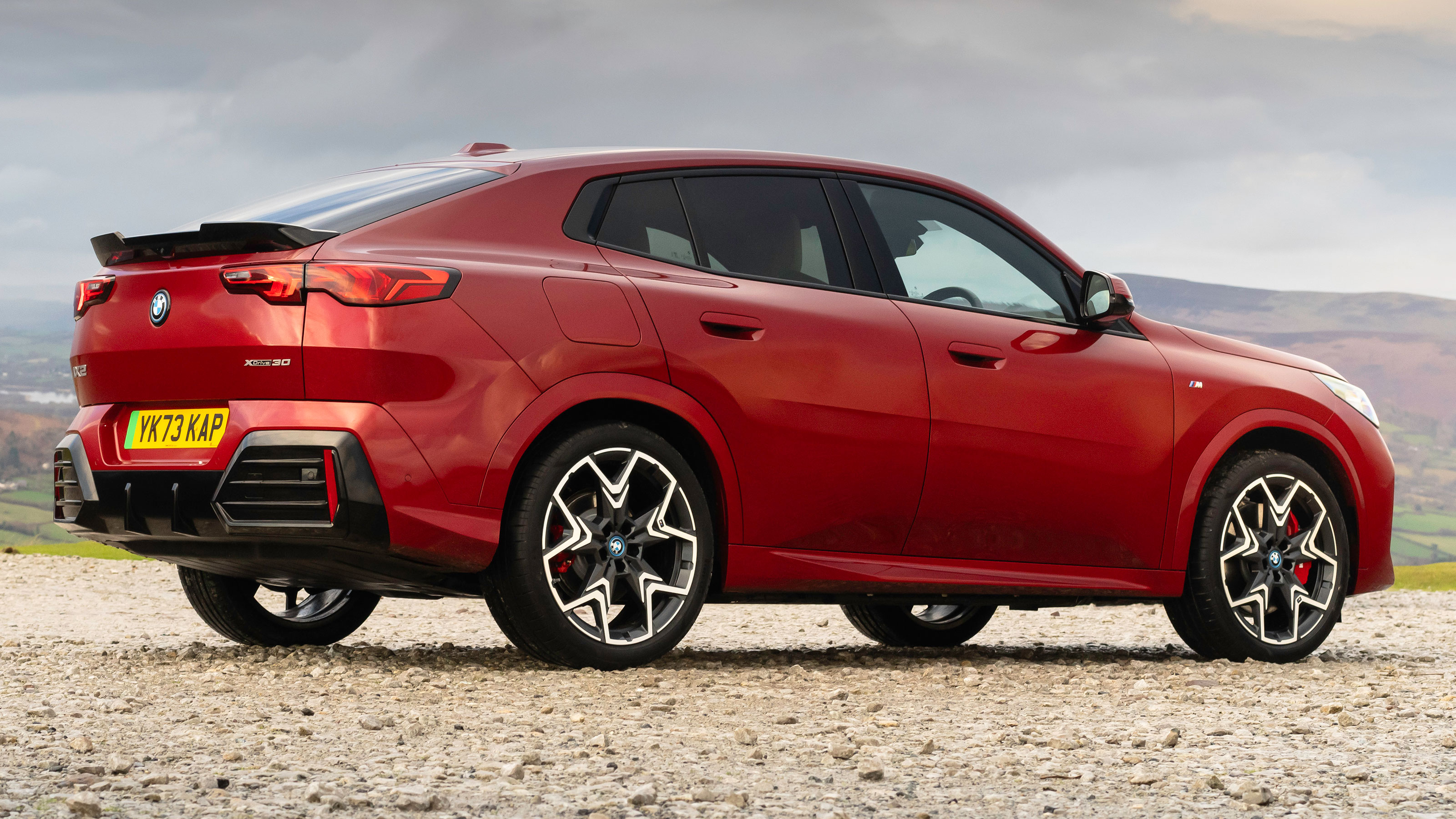 BMW iX2 - rear static