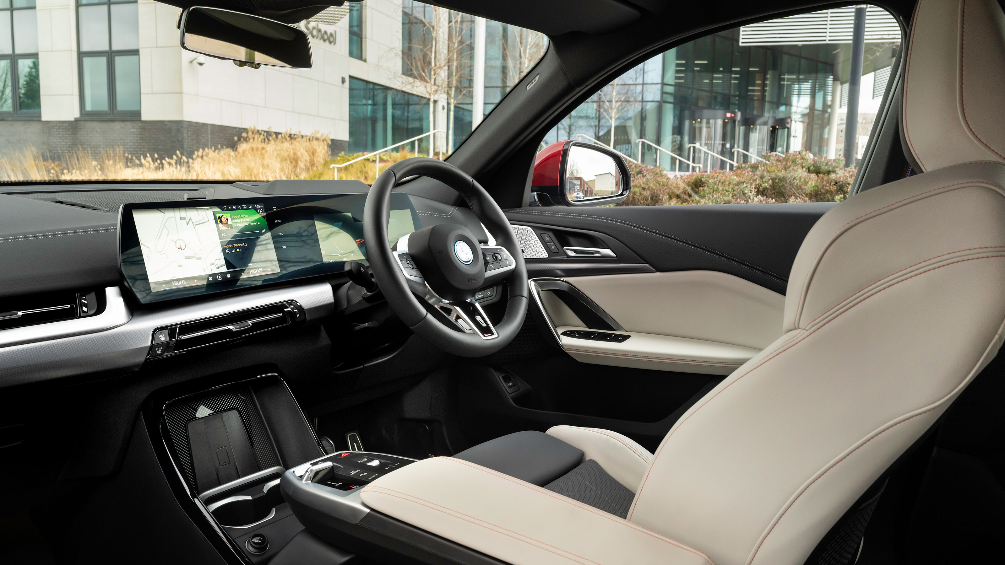 BMW iX2 - seats