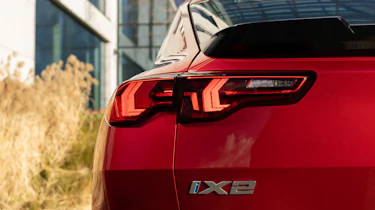 BMW iX2 - badge