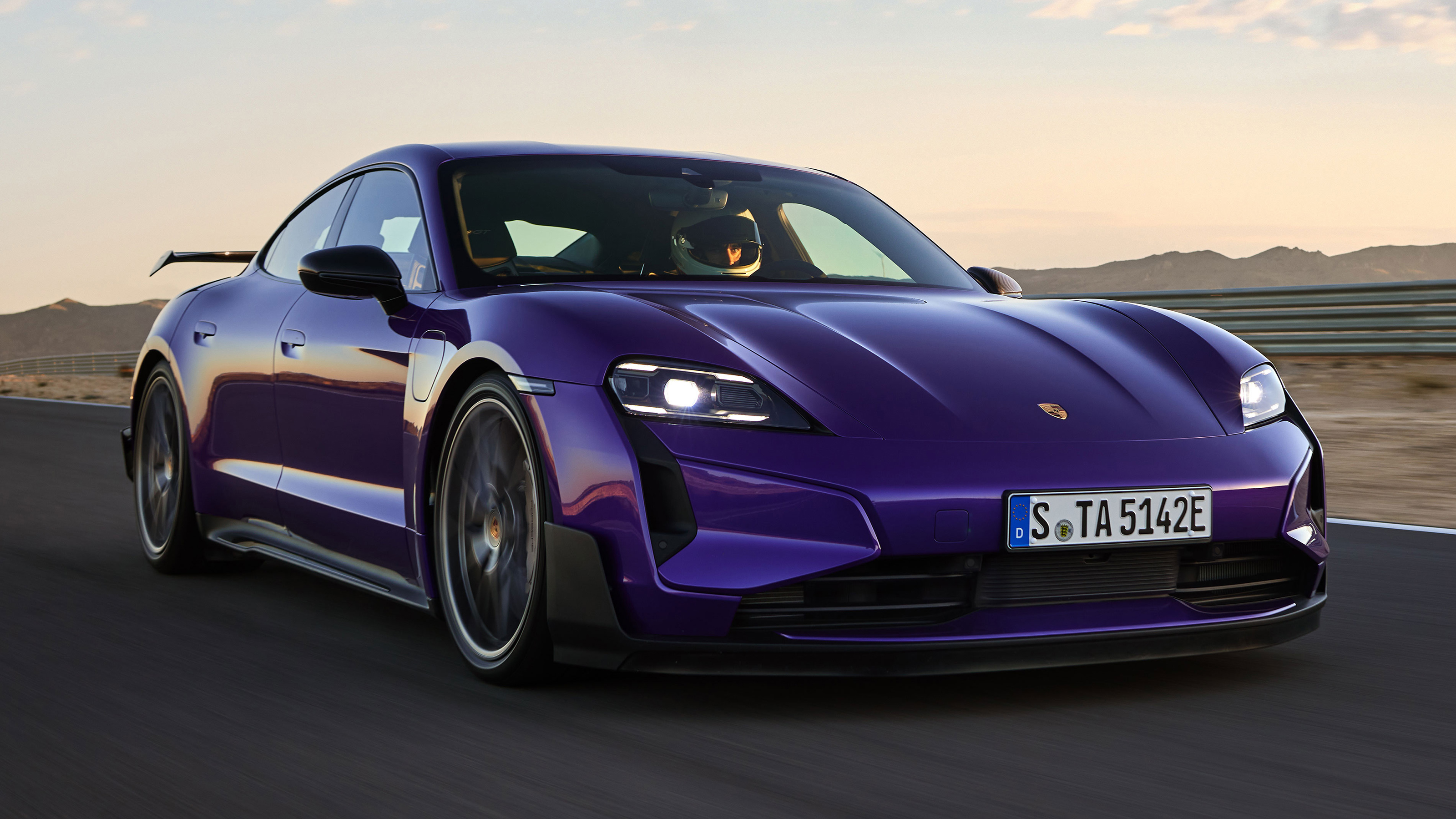 Porsche Taycan Turbo GT - header