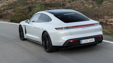 Porsche Taycan - rear tracking