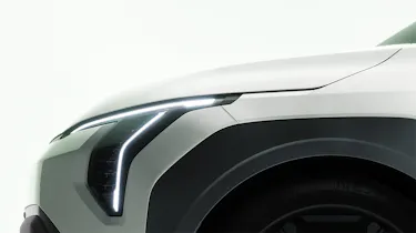 KIA EV3 Teaser - front lights and bumper