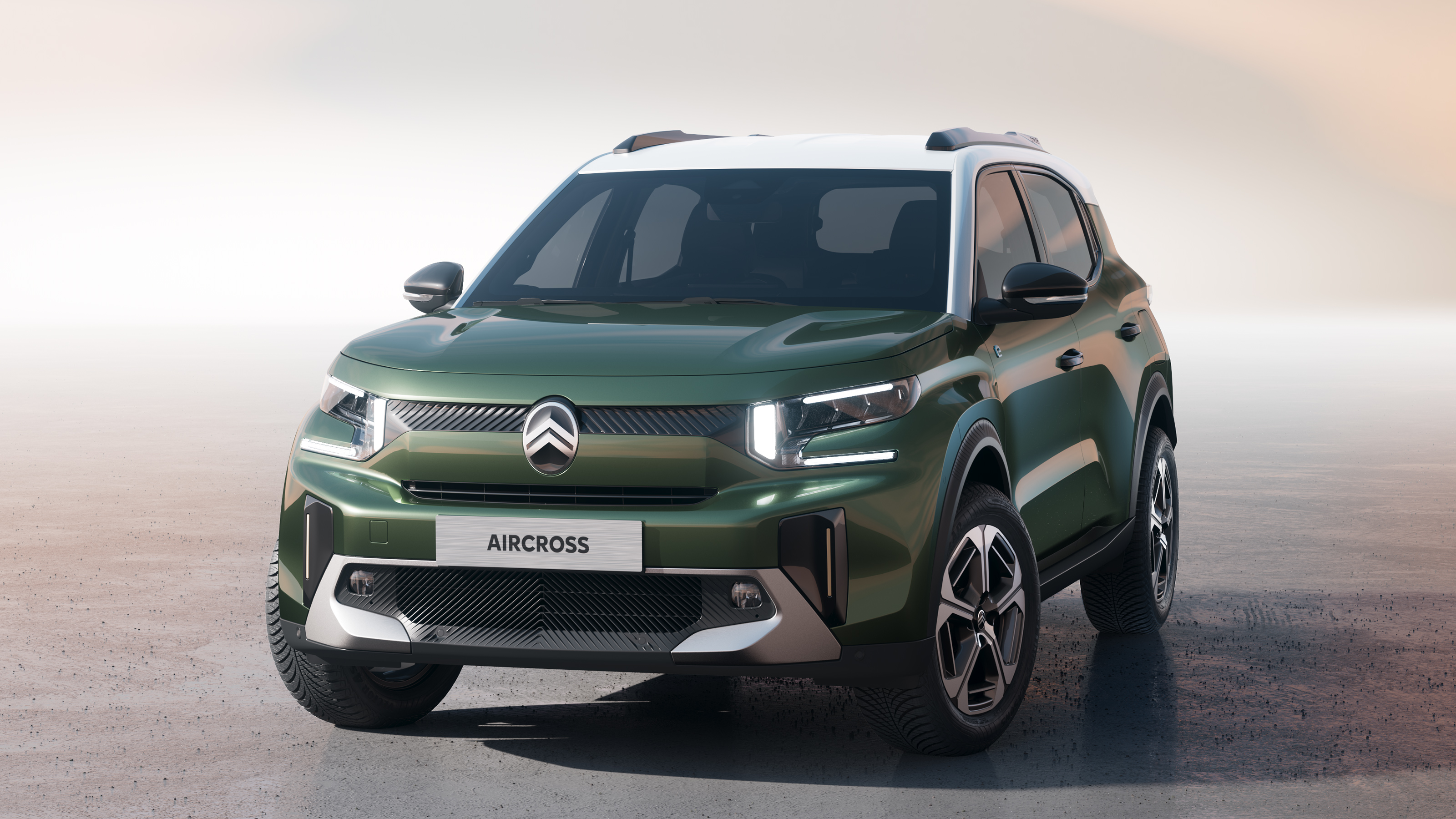 New Citroen e-C3 Aircross - front 