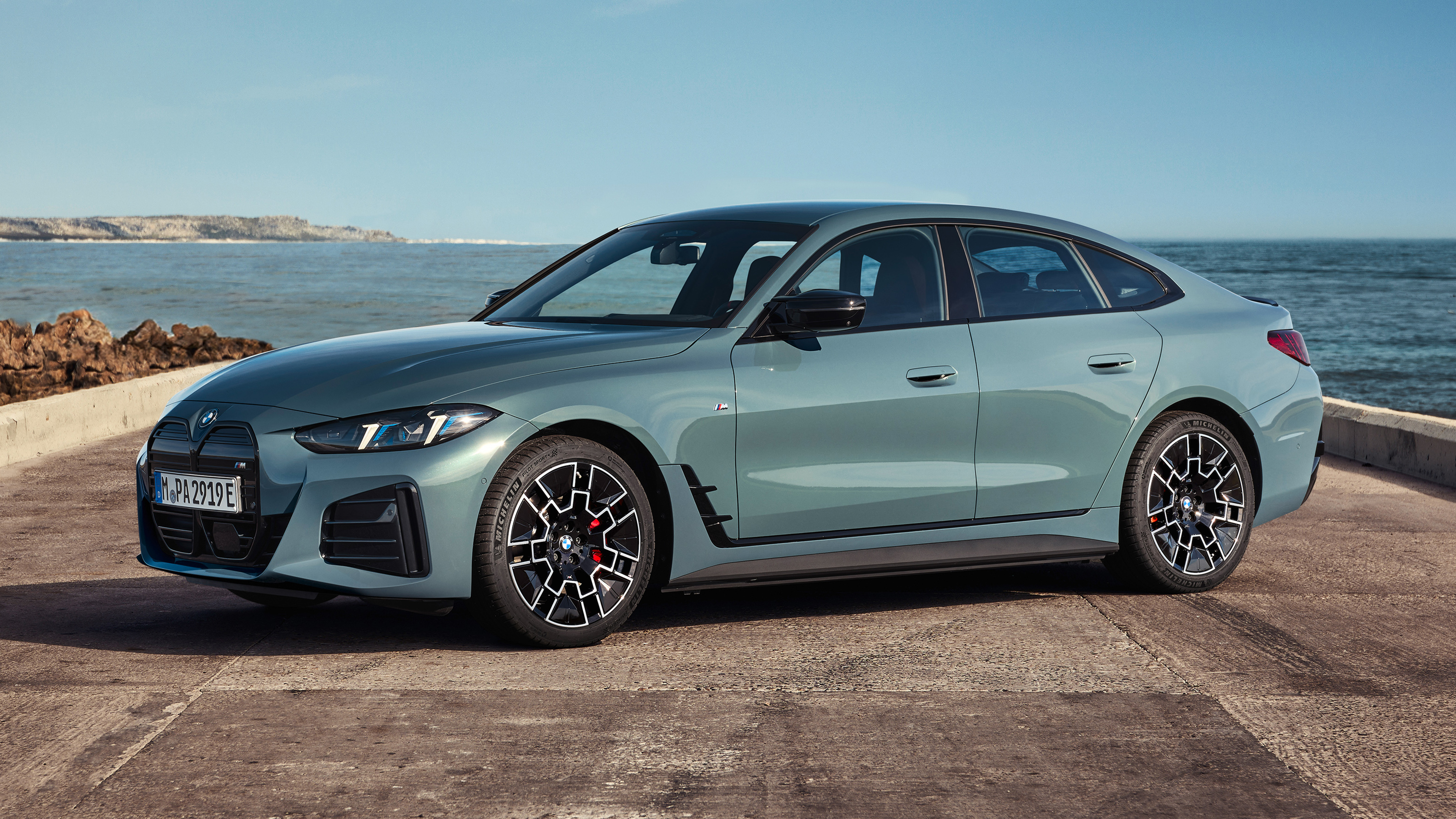 BMW i4 M50 - front static