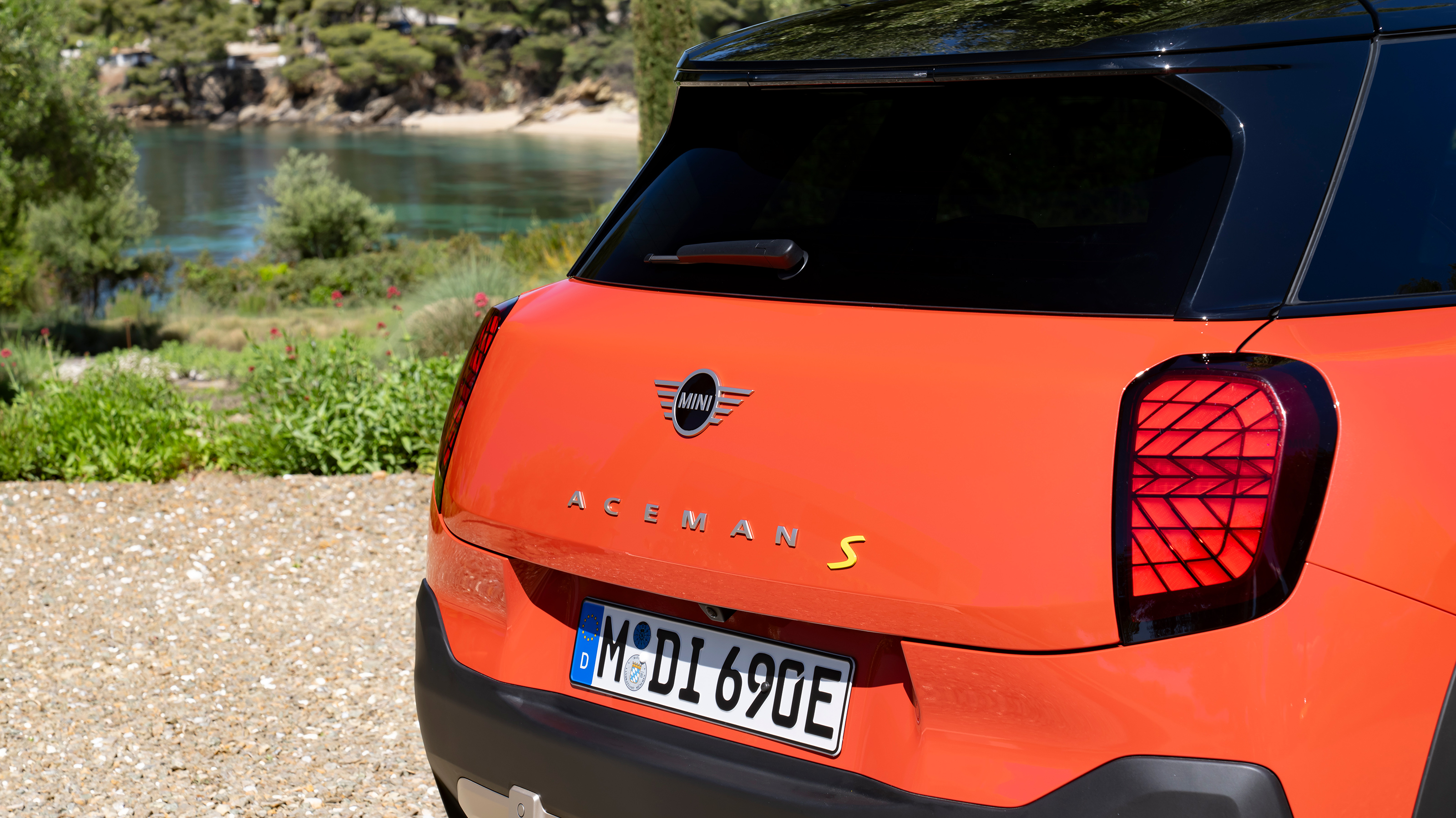 MINI Aceman - tailgate