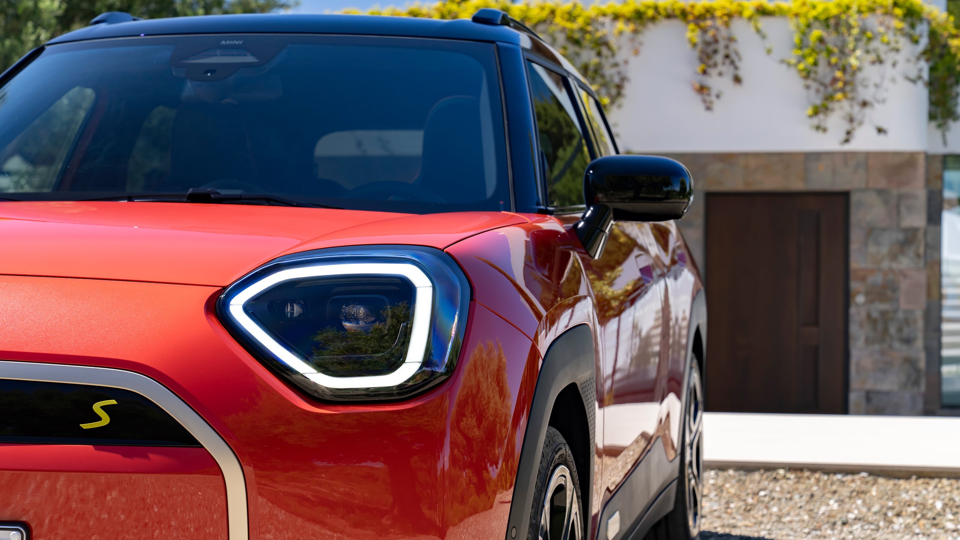 MINI Aceman - headlight