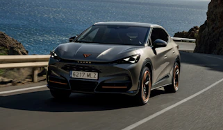 Cupra Tavascan - front tracking